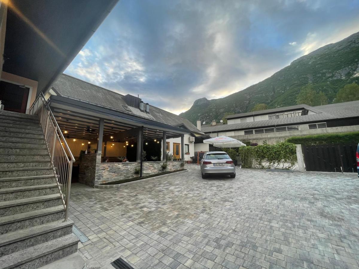 Gostisce Sovdat Bovec Eksteriør billede